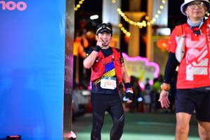 BIB: 283
                            <button type="button" onclick="openModal(21805263)" class="btn btn-primary btn-sm float-right btn-popup" data-toggle="modal" data-target=".modal-high-quality">
                        <i class="fas fa-shopping-cart"></i> Add to Cart
                    </button>
                                            <button type="button" onclick="isThisMe(21805263, true)" class="btn btn-success btn-sm float-right btn-popup btn-isme hidden" data-toggle="tooltip" data-placement="bottom" title="นี่คือรูปของคุณใช่ไหม คลิกที่นี่เพื่อเอาเข้าอัลบั้ม">
                        <i class="fas fa-plus"></i> Add to album
                    </button>
                    <button type="button" onclick="isThisMe(21805263, false)" class="btn btn-warning btn-sm float-right btn-popup btn-isnotme hidden">
                        <i class="fas fa-ban"></i> Remove from album
                    </button>